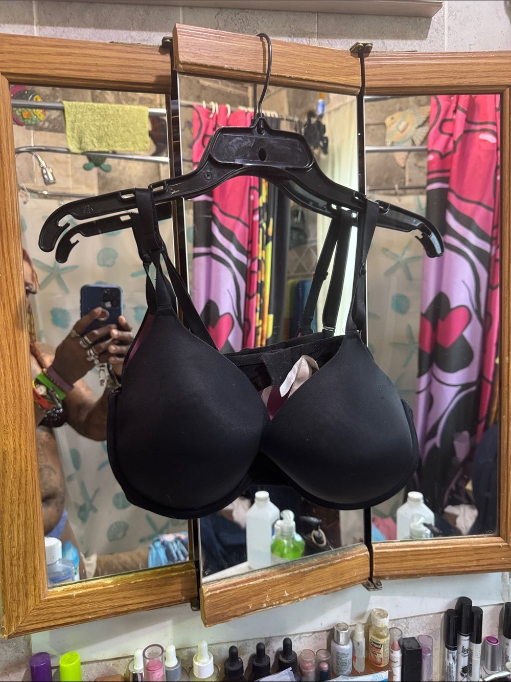 Pink bra - Picture 2 of 4